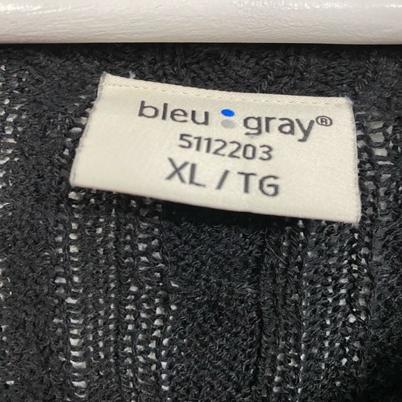 Women’s Size XL Black Cable Knit Pull On Sweater Crew Neck Vents at Sides - Picture 7 of 11